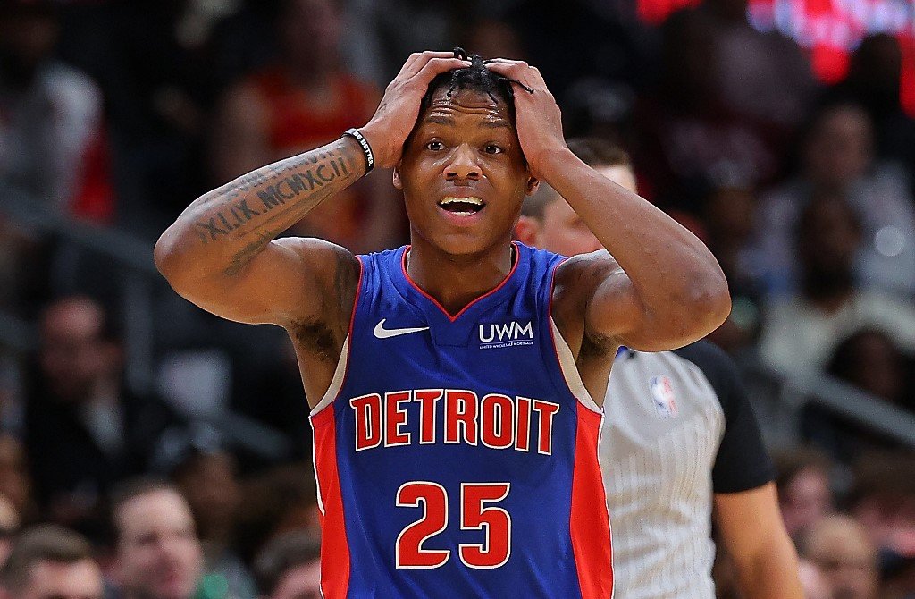 Detroit Pistons, losers of 25 straight, facing NBA infamy