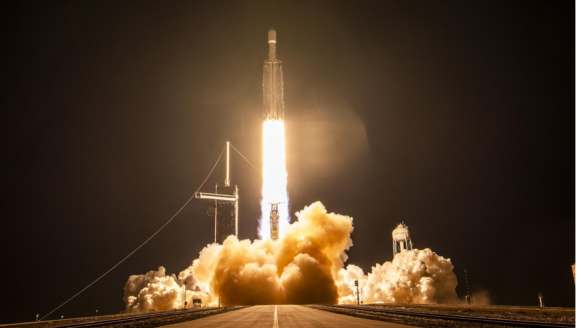 The Falcon Heavy carrying the USSF 52 to space launches fropm Florida
