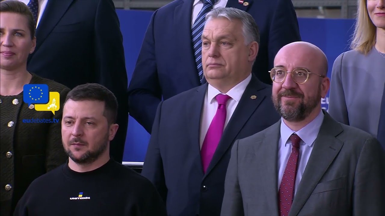 Moment Hungary’s Viktor Orban fails to clap Zelensky as he joins EU family photo