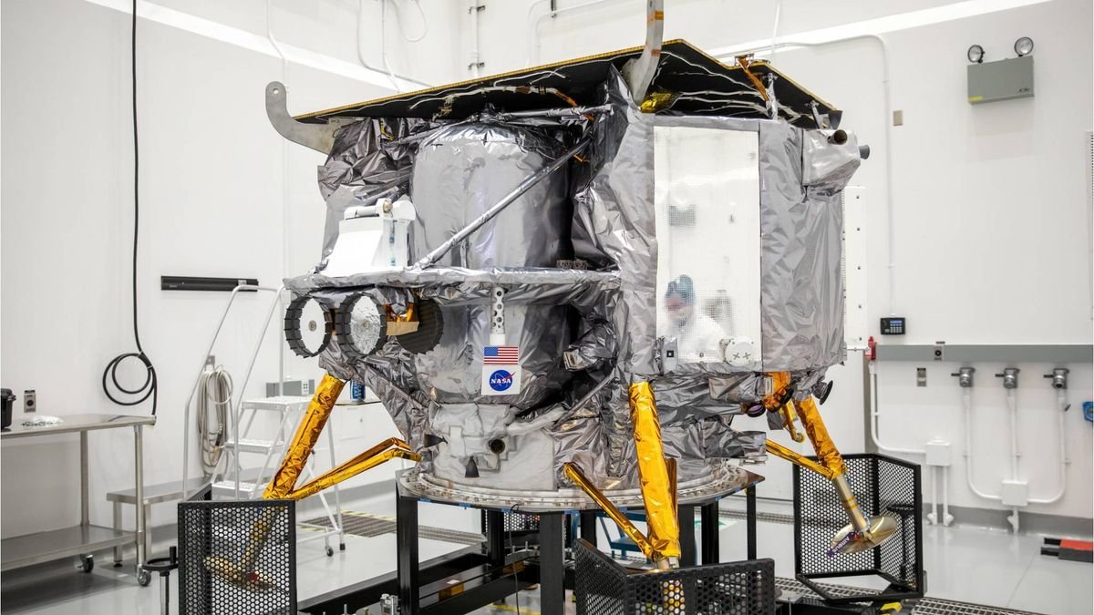 Astrobotic gearing up for Jan. 8 launch of private moon lander