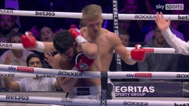 Bizarre stoppage as Mamedov turns away from fight! | Video | Watch TV Show