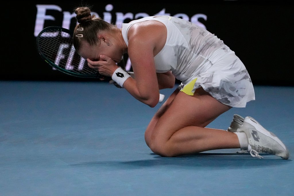 Blinkova upsets Rybakina in wild Australian Open 2024 match