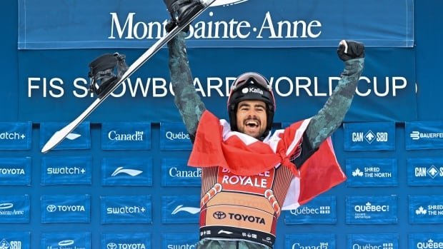 Canadian Grondin wins 5th straight medal with World Cup snowboard cross victory