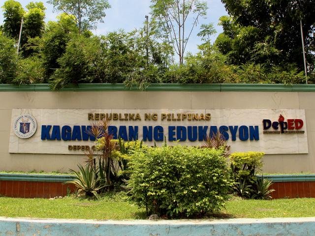 DepEd extends voucher program for Grade 11 students in SUCs LUCs