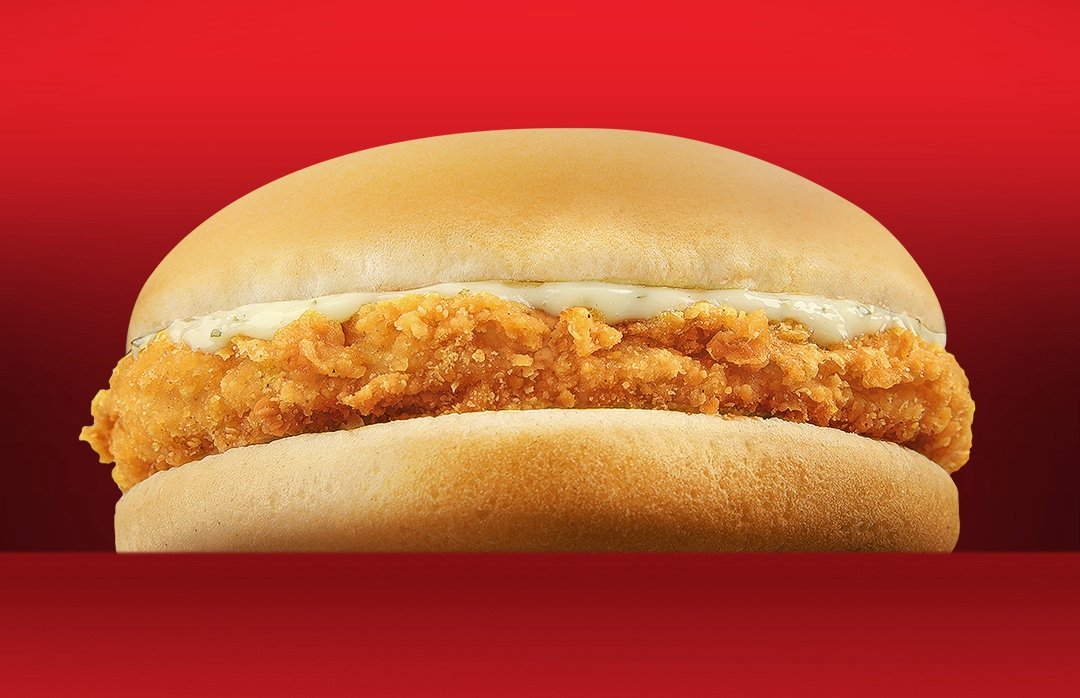 Experience Sarap in Every Bite With Jollibee’s All-New Crunchy Chicken Sandwich
