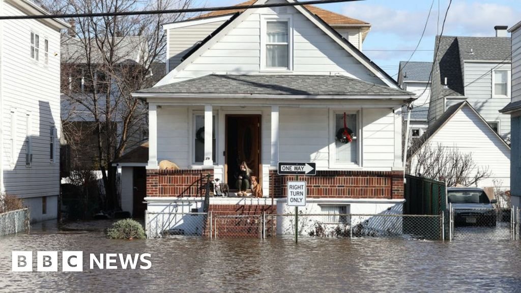 Five dead as storm brings floods to US north-east