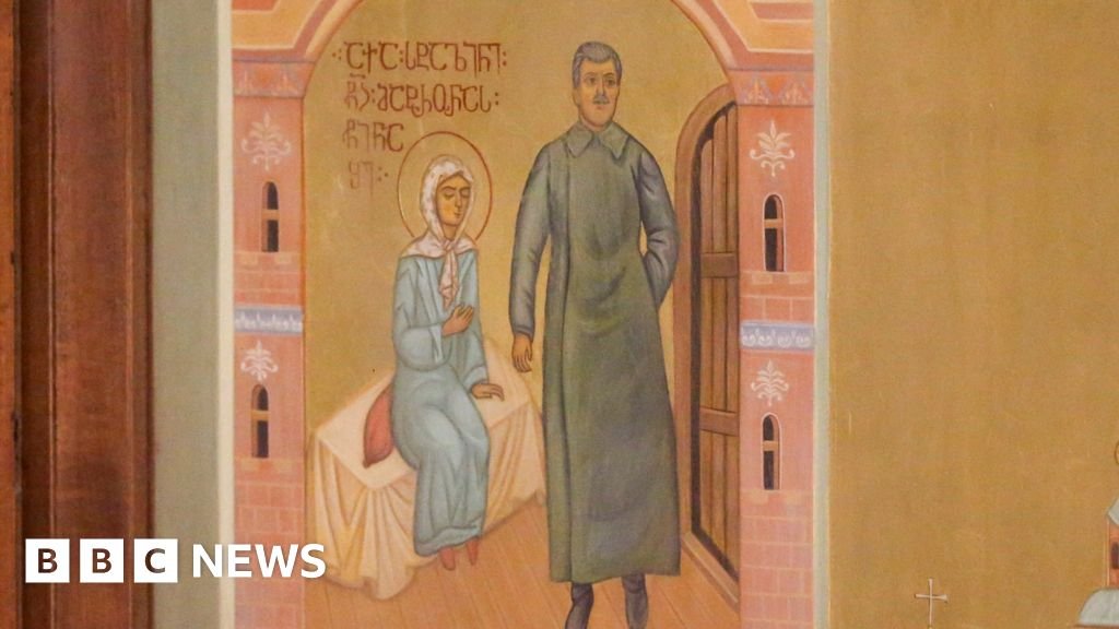 Georgian Orthodox Church calls for Stalin icon to be changed