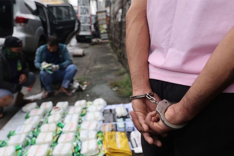 ICC drug investigators may come but gov’t will not offer help, Marcos says
