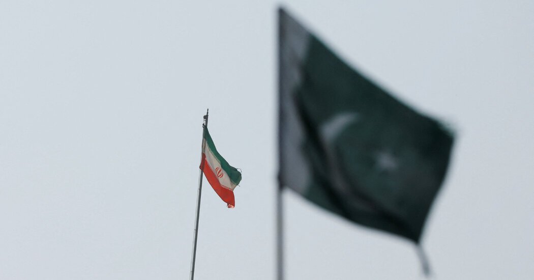 In No Position to Fight a War Pakistan Seeks an Off Ramp With Iran