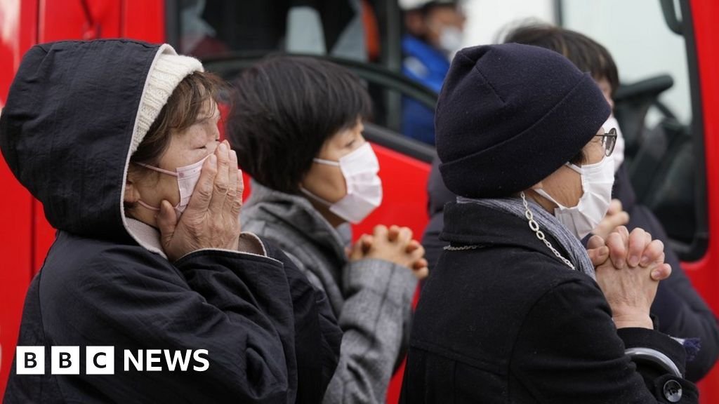 Japan earthquake Nearly 250 missing as hope for survivors fades