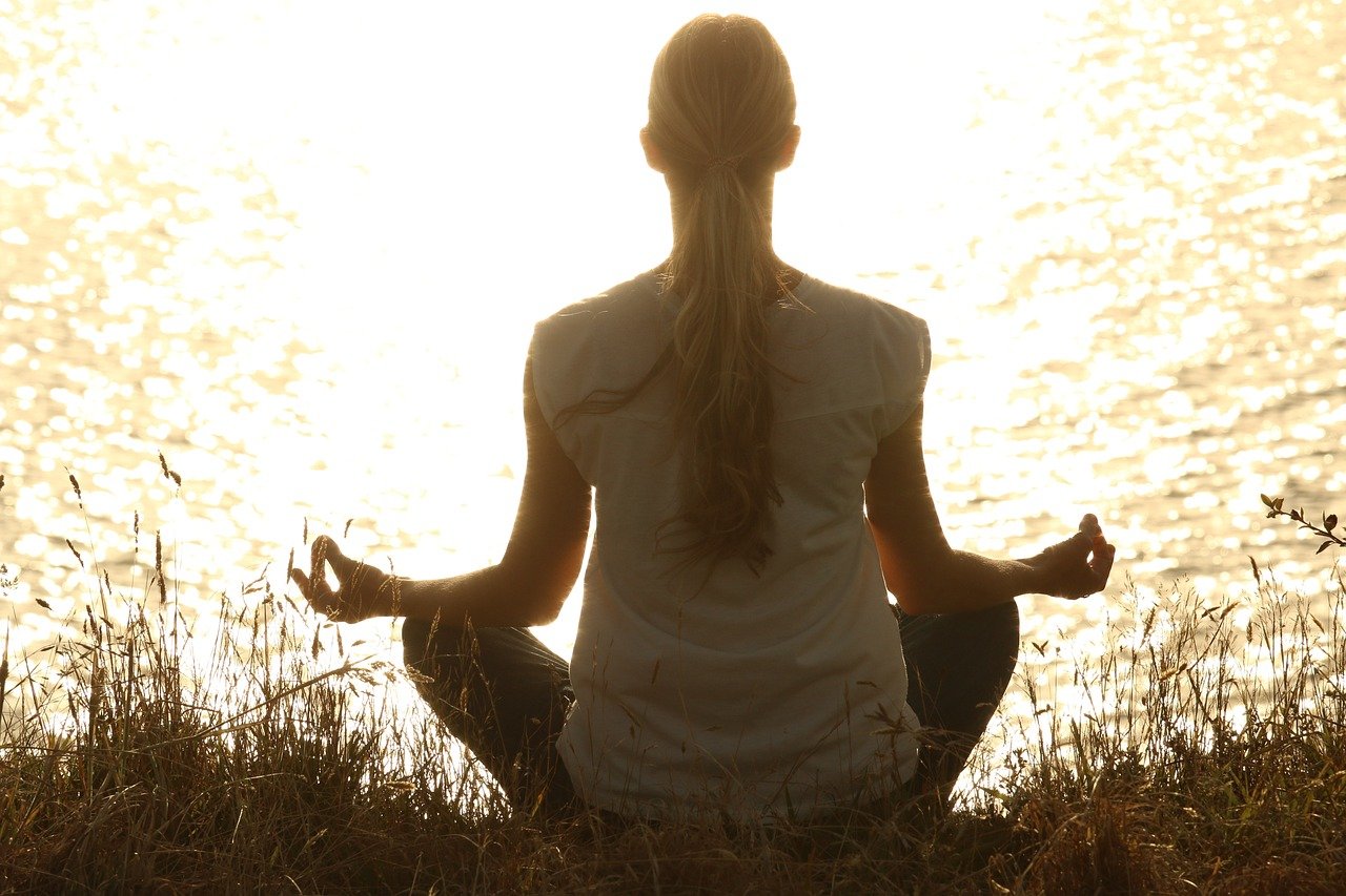 Looking Forward To A Healthier, Happier 2024? Combining Mindfulness With Exercise May Help