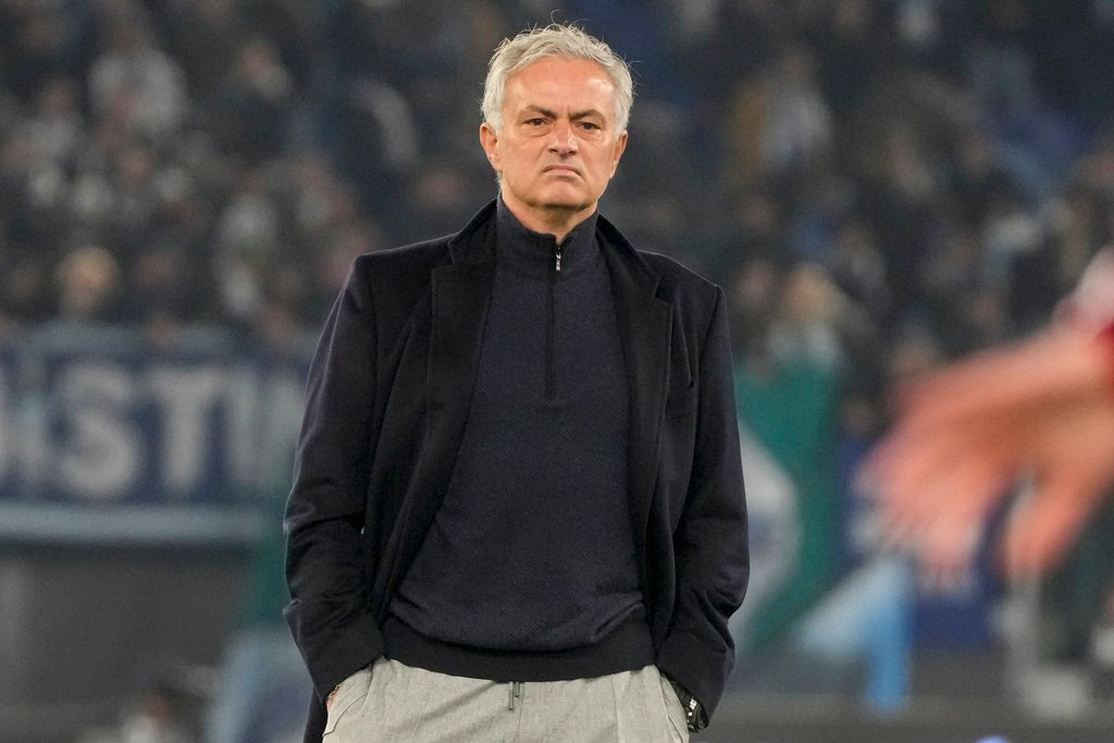 Mourinho is leaving Roma ‘with immediate effect’