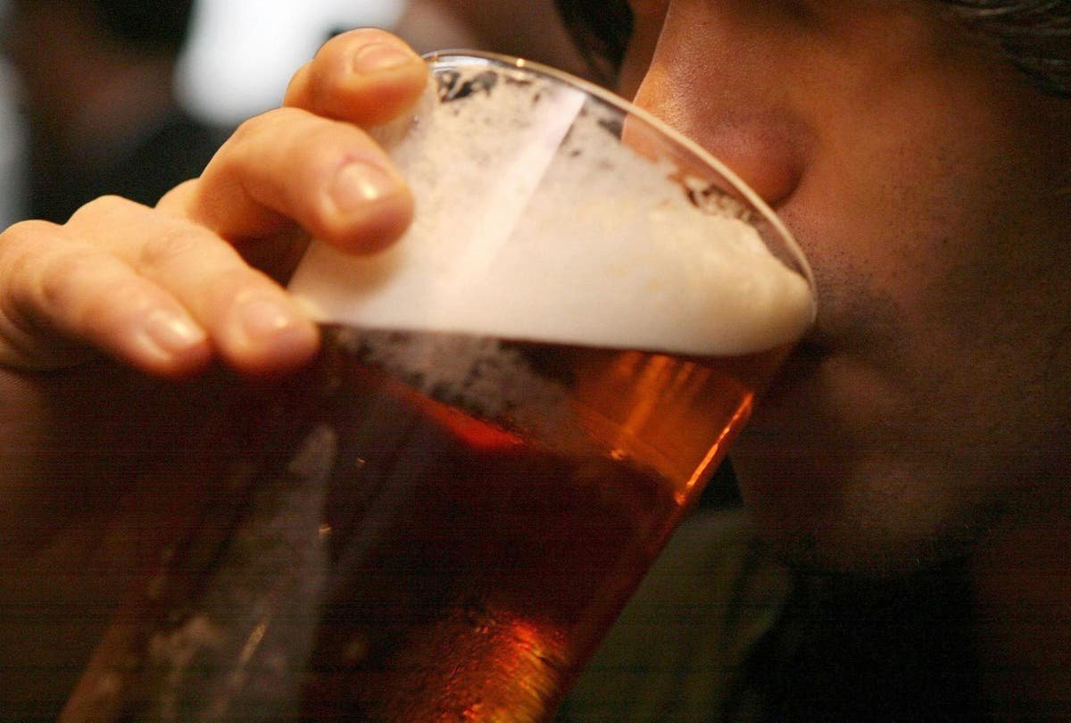 Obesity and binge drinking driving up bowel cancer rates in young people in UK