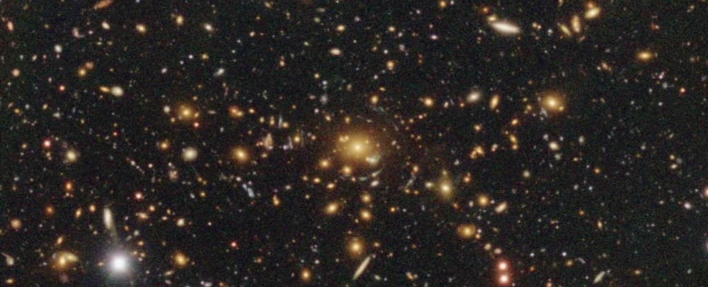Our Universe Isn’t as Clumpy as It Used to Be, And That’s a Real Problem : ScienceAlert