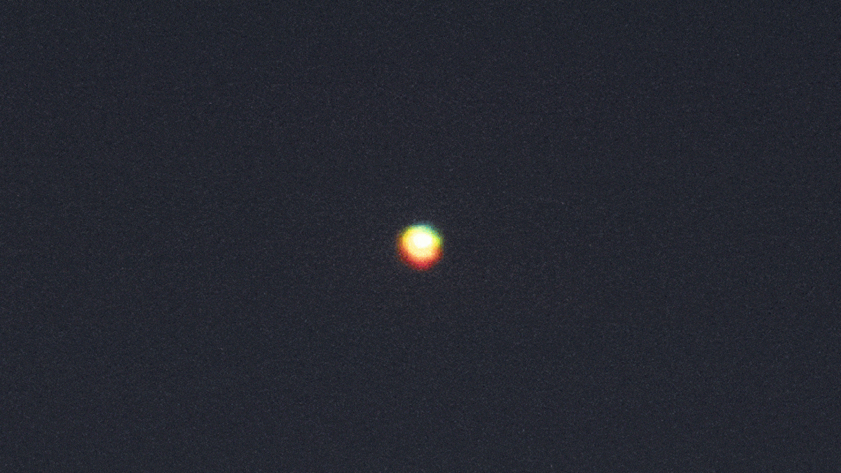 Photographer snaps extremely rare ‘green flash’ coming from Venus