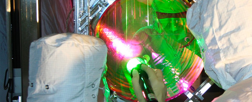Physicists Design a Way to Detect Quantum Behavior in Large Objects, Like Us : ScienceAlert