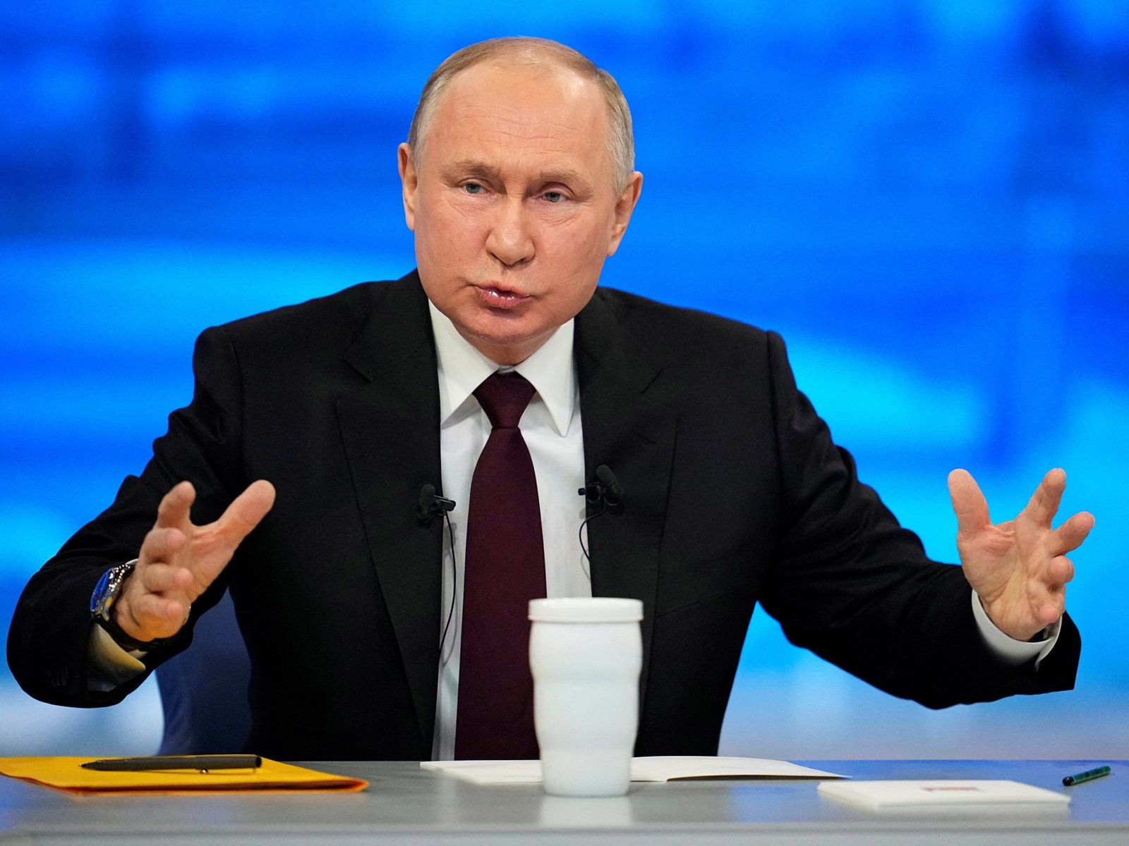 Putin praises Russian defenders as Ukraine deflects another barrage | Russia Ukraine war News