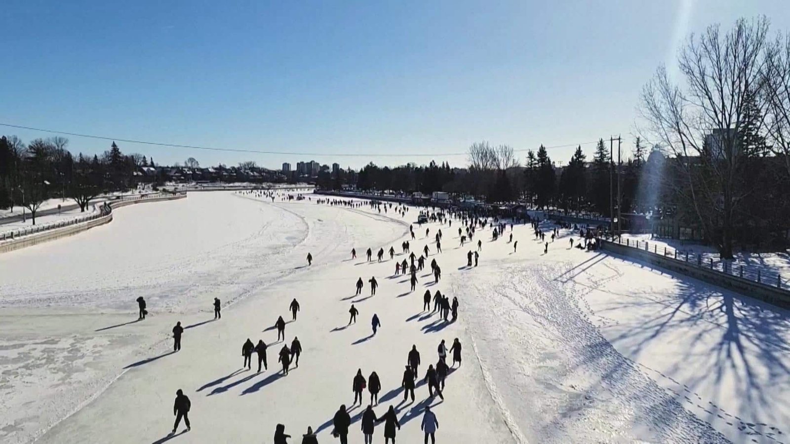 Skating fans rejoice as Rideau Canal Skateway reopens