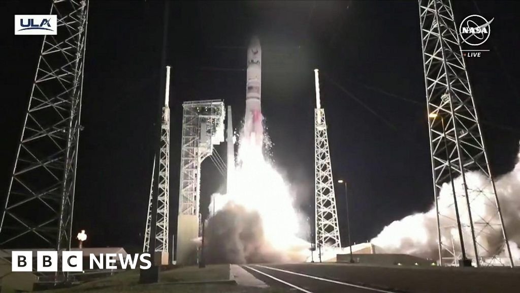 US Vulcan rocket launches on Moon mission