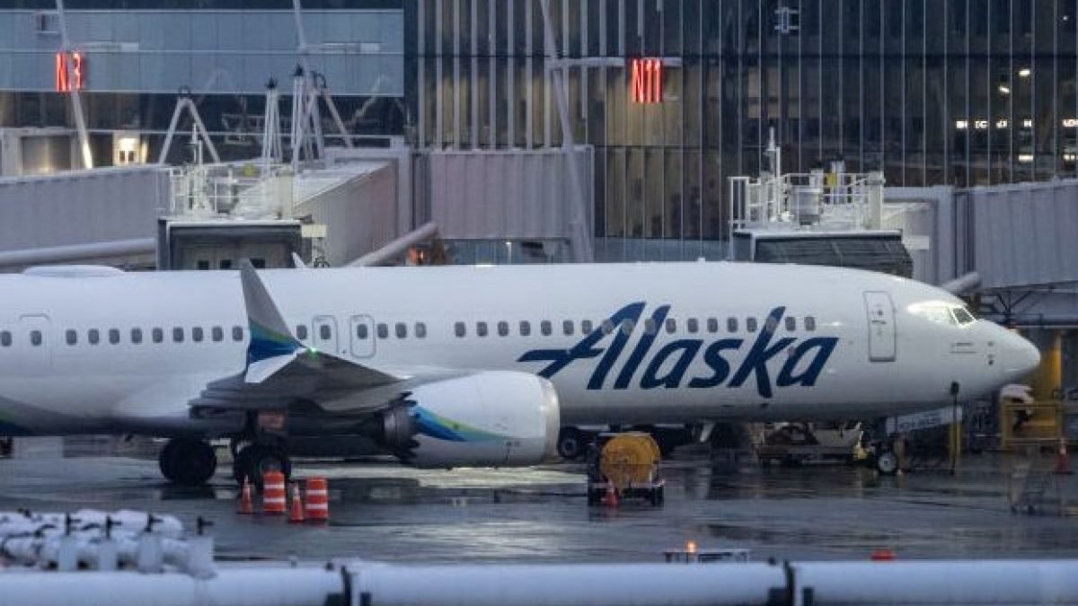 US opens safety investigation into Boeing after Alaska Airlines blowout | News