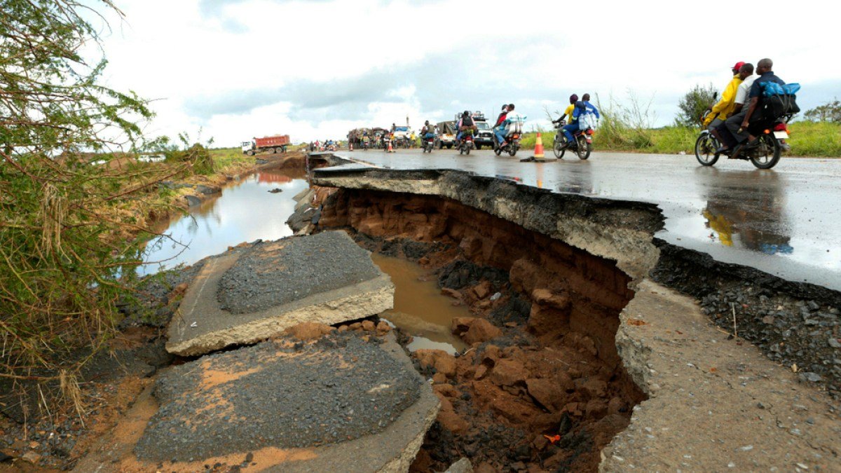 Life is hell Zimbabwe flood survivors lament loss of land livelihoods | Features