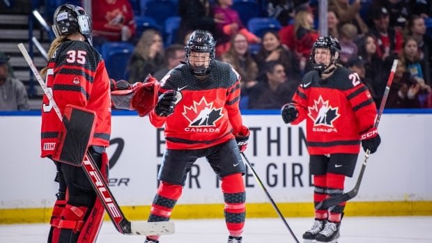 Canada storms past U.S. in Saskatoon to cut Rivalry Series deficit to 3-2