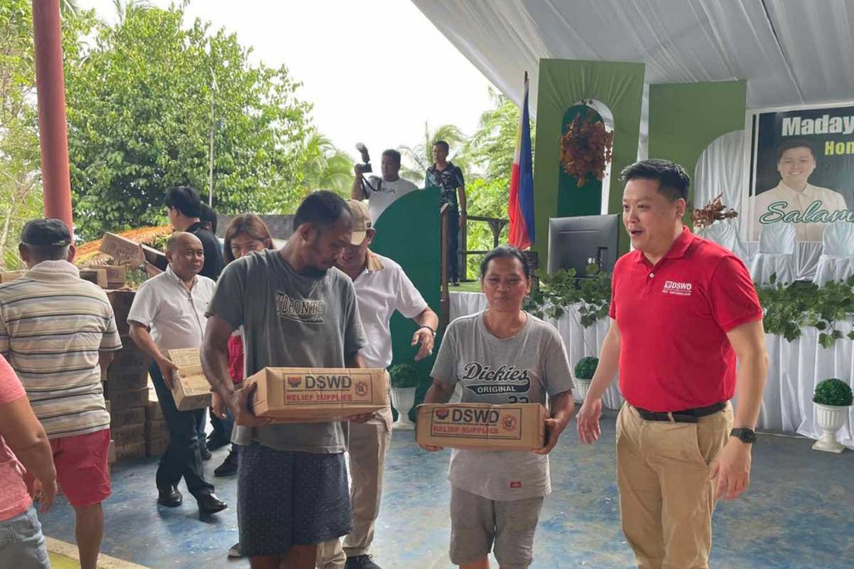 DSWD Chief Visits Flood-hit Davao Oriental
