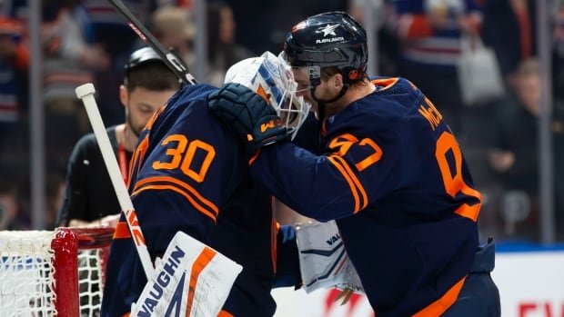 Edmonton Oilers eye record for consecutive wins in hushed pursuit of history
