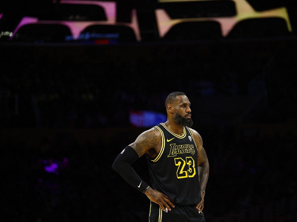 LeBron James wants to retire a Laker but has no NBA exit timetable