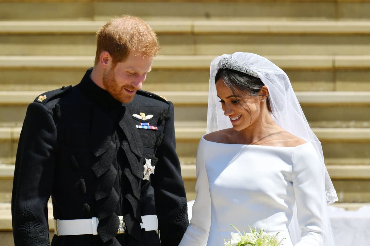 Queen thought Meghans wedding dress was too white for a divorcee