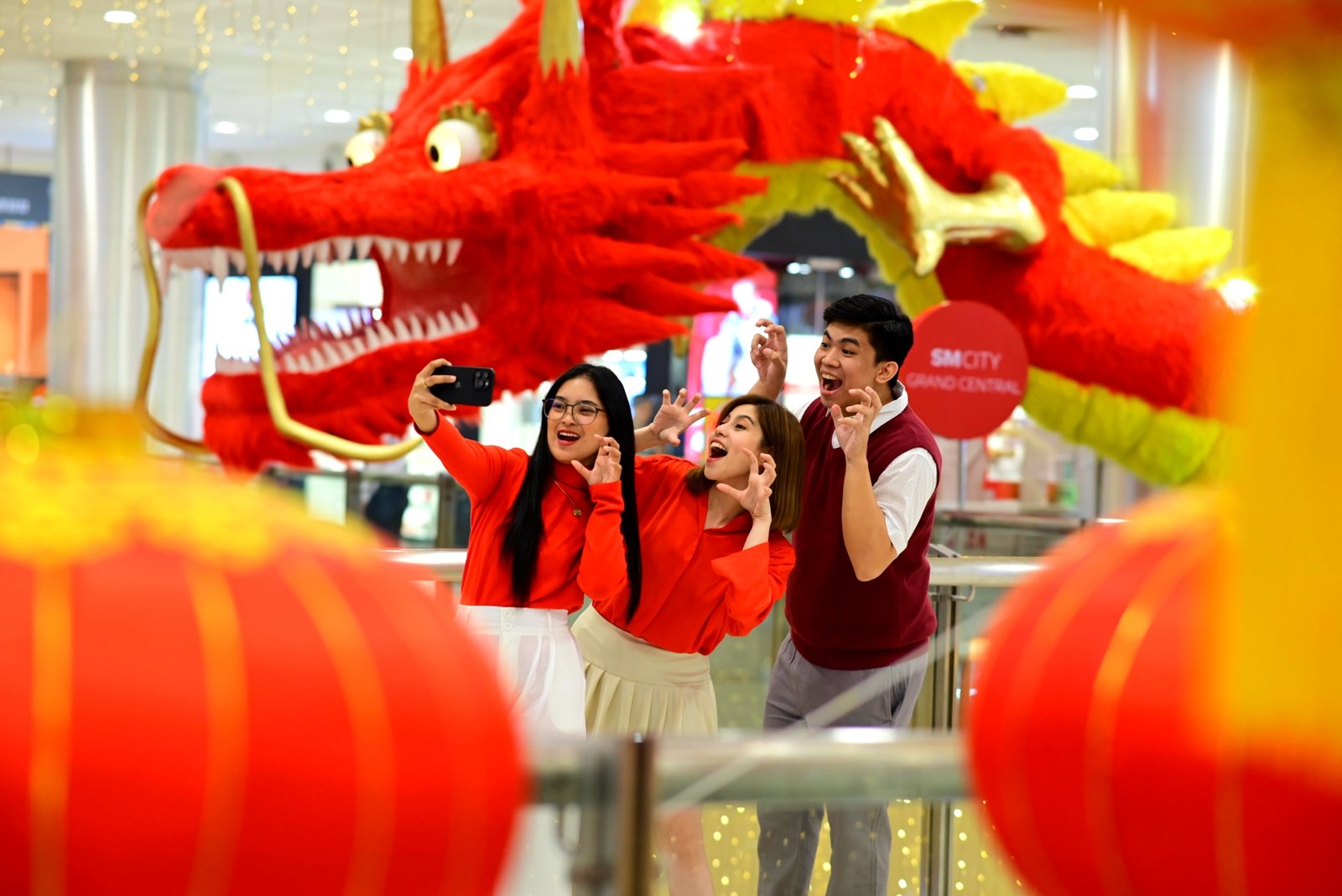 SM CITY GRAND CENTRAL RINGS IN CHINESE NEW YEAR WITH 43-FOOT GIANT DRAGON INSTALLATION
