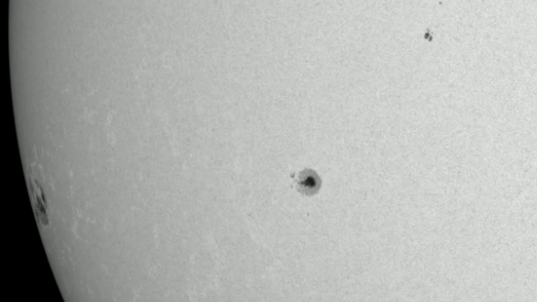 gif animation showing the giant sunspot coming into view