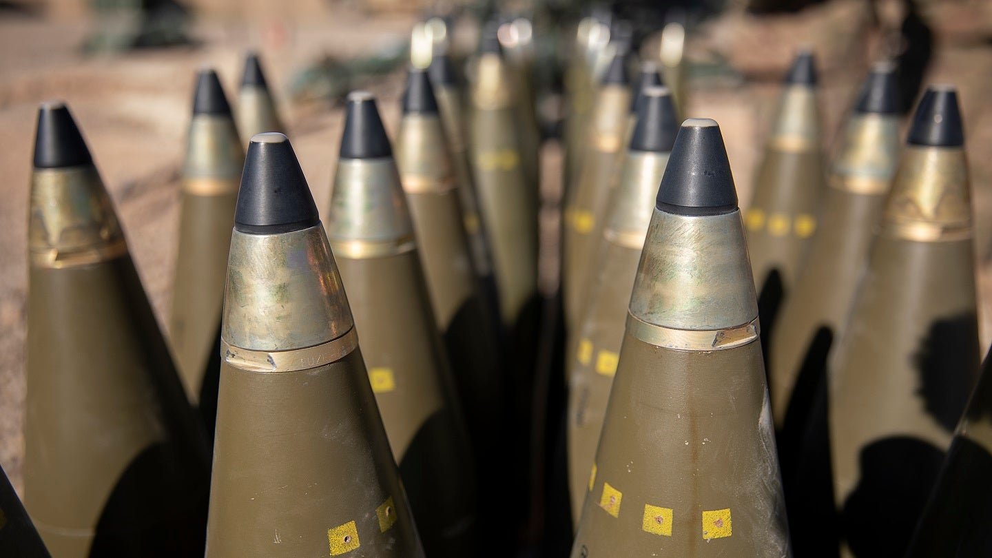 Artillery ammunition in US package for Ukraine to last a matter of weeks