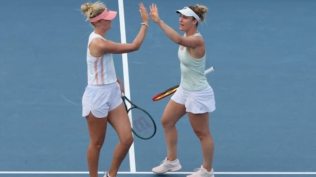 Canada’s Dabrowski, doubles partner Routliffe advance to Miami Open semifinals