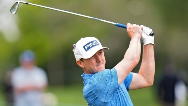 Canada’s Mackenzie Hughes shares lead with 4 others at Valspar Championship