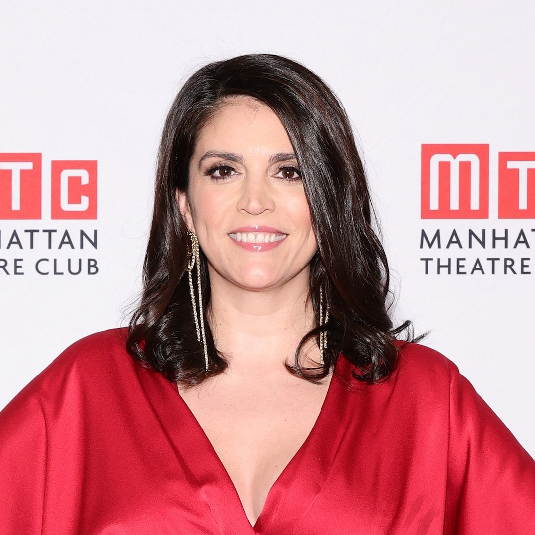 Cecily Strong Is Engaged Hear the Proposal Worthy of SNL Skit