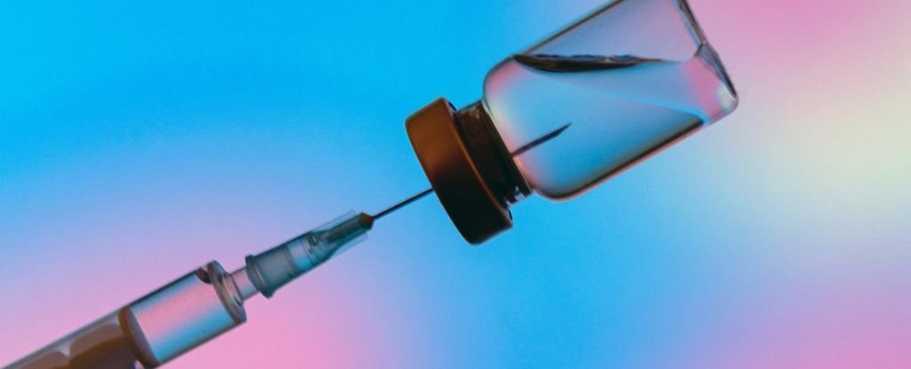 Extreme Case of Man Who Had 217 COVID Vaccines Surprises Scientists : ScienceAlert