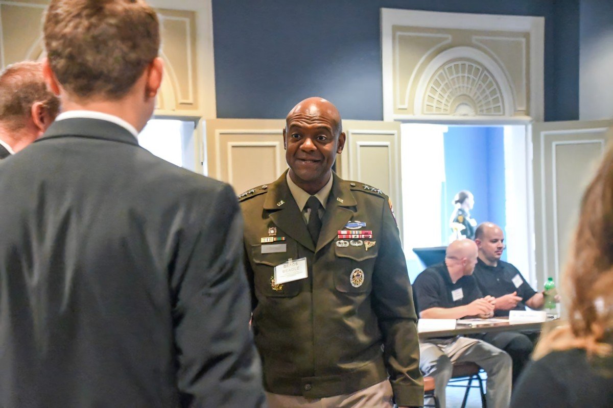 Fort Leavenworth Launches Operation Frontier Fellowship | Article