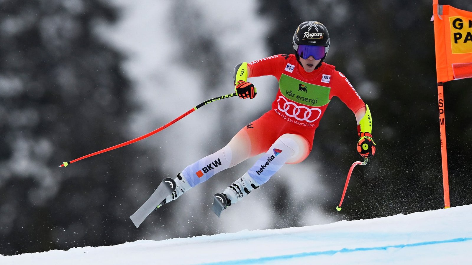 Grondin takes his 5th podium and Lara Gut-Behrami wins a super-G!