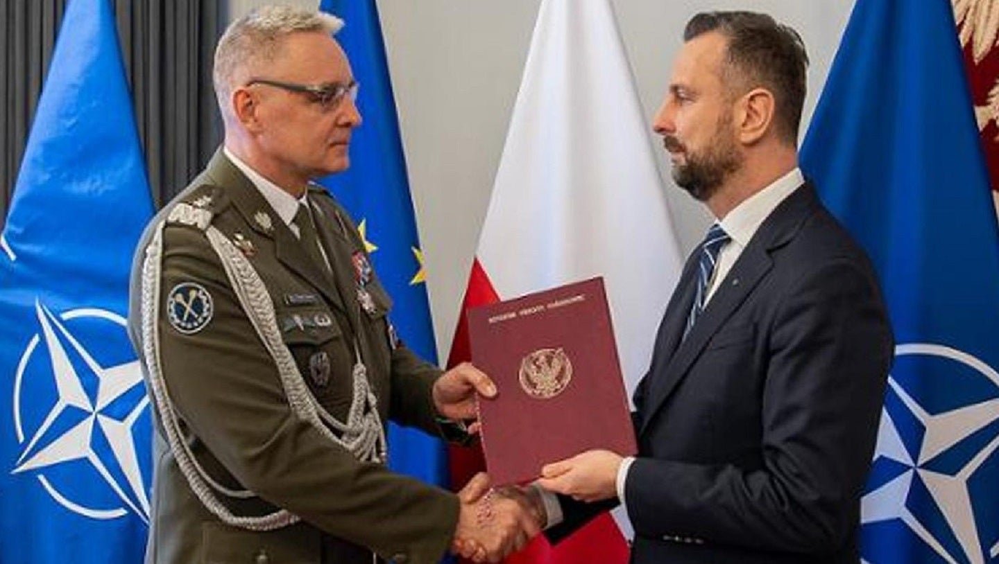 Polish general dismissed from Eurocorps after counterintelligence investigation