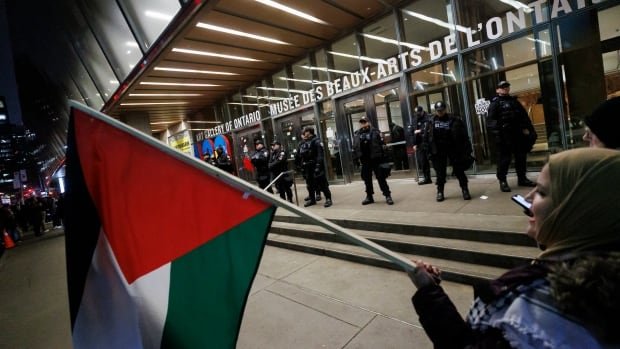 Toronto police reviewing pro Palestinian protest that prompted Trudeau team to scrap event
