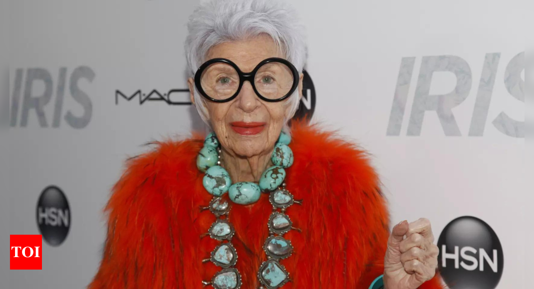 US designer geriatric starlet Iris Apfel dies age 102