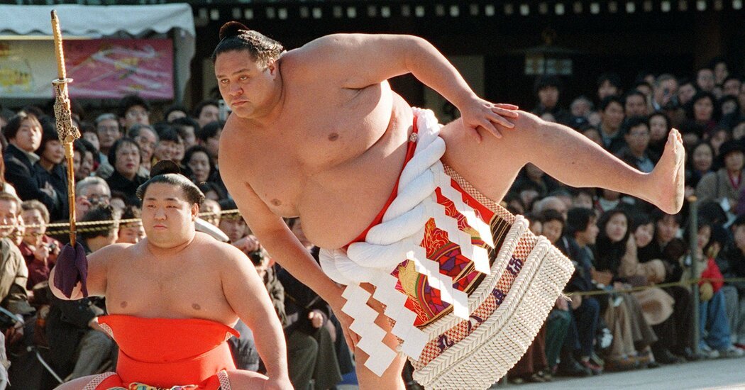 Akebono Hawaii Born Sumo Champion in Japan Dies at 54