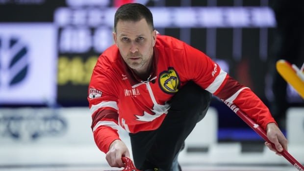 Canada’s Brad Gushue handles Scotland to advance to world men’s curling final
