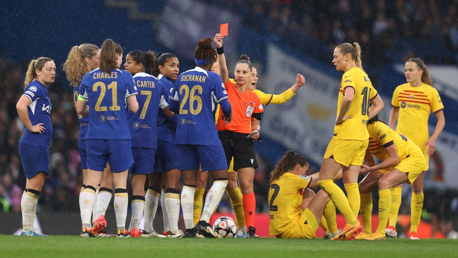 Chelsea boss Emma Hayes on Kadeisha Buchanan’s red card: ‘Worst decision in history of Women’s Champions League’ | Football News