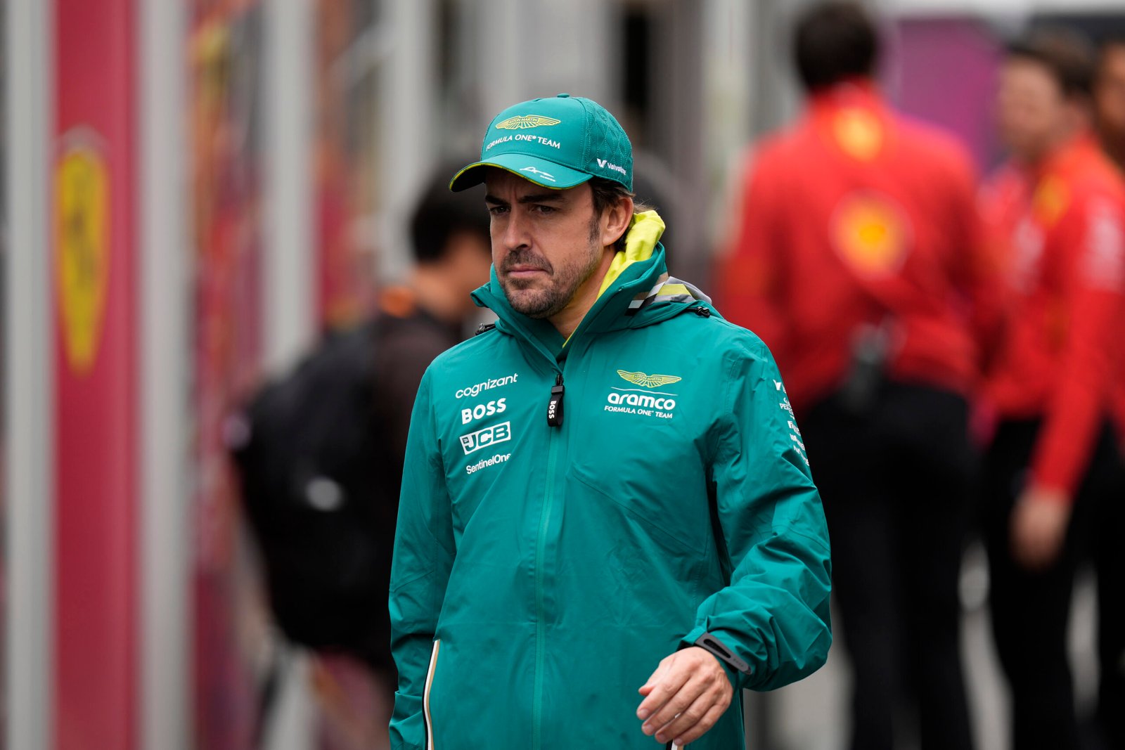 Fernando Alonso signs multiyear extension with Aston Martin