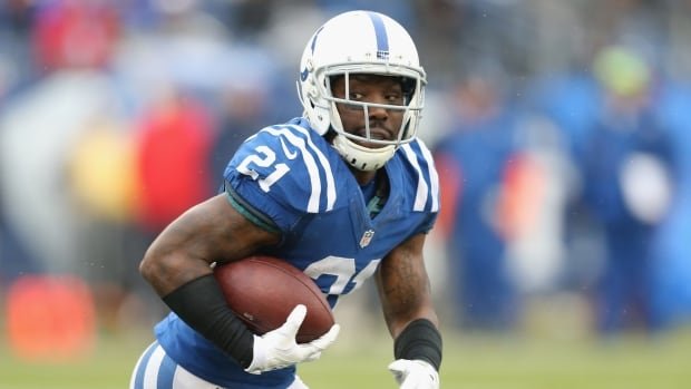 Former Dolphins, Colts cornerback Vontae Davis found dead in his South Florida home