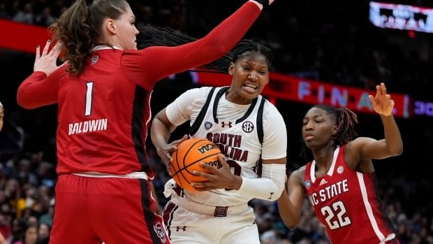 Kamilla Cardoso’s double-double helps South Carolina past NC State en route to title game