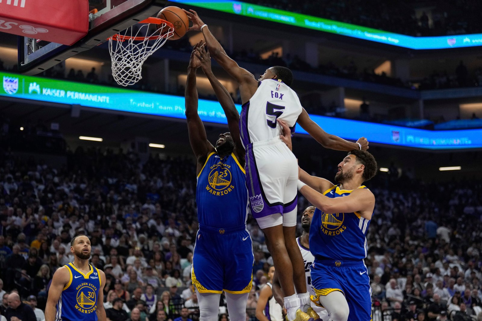 Kings eliminate Warriors from NBA play-in