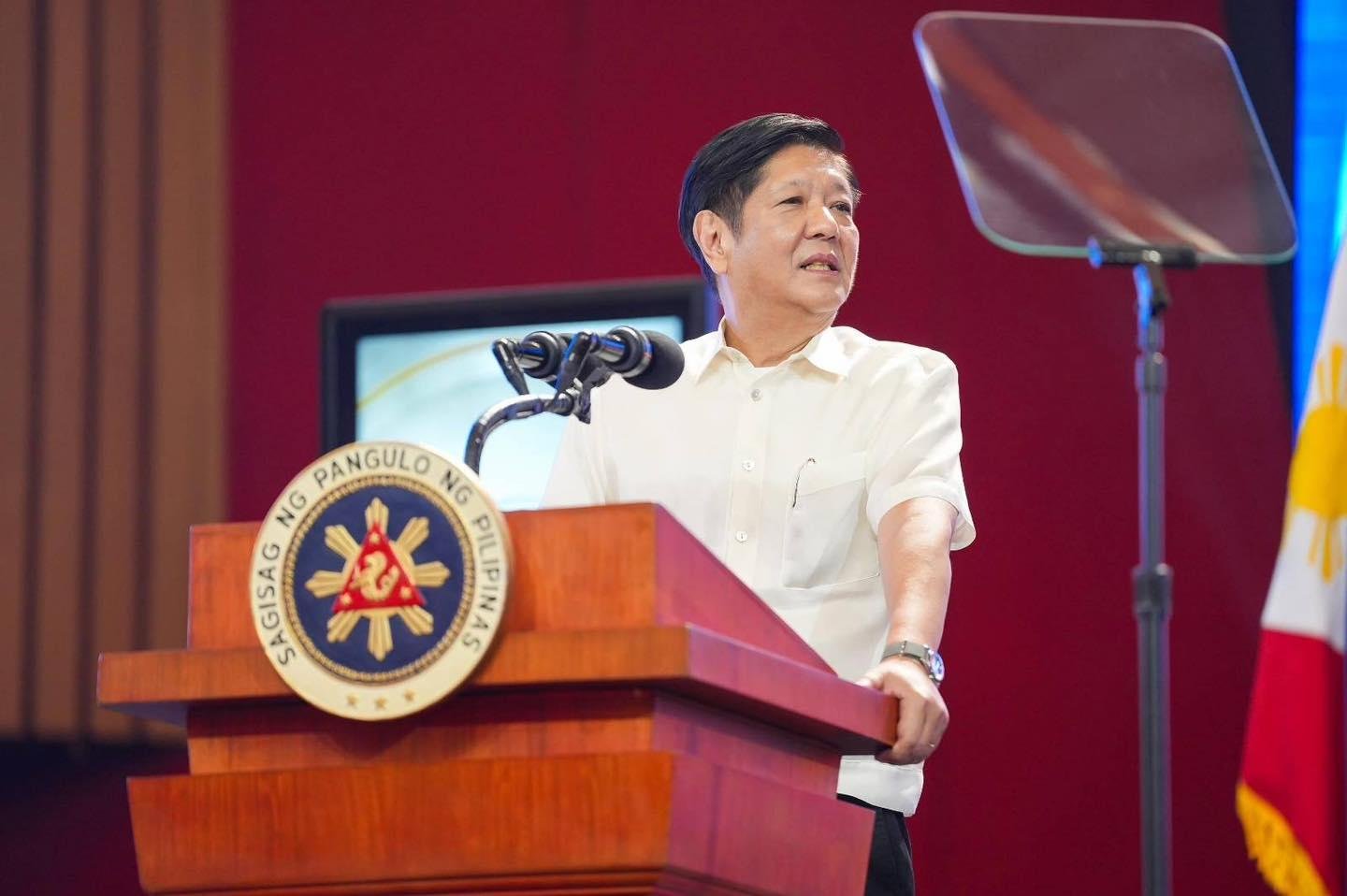 Marcos to Muslim community: Be examples of humility, peace, strength